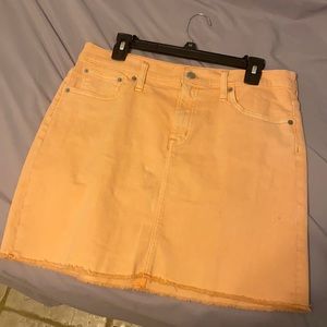 Size m j crew coral mini shirt